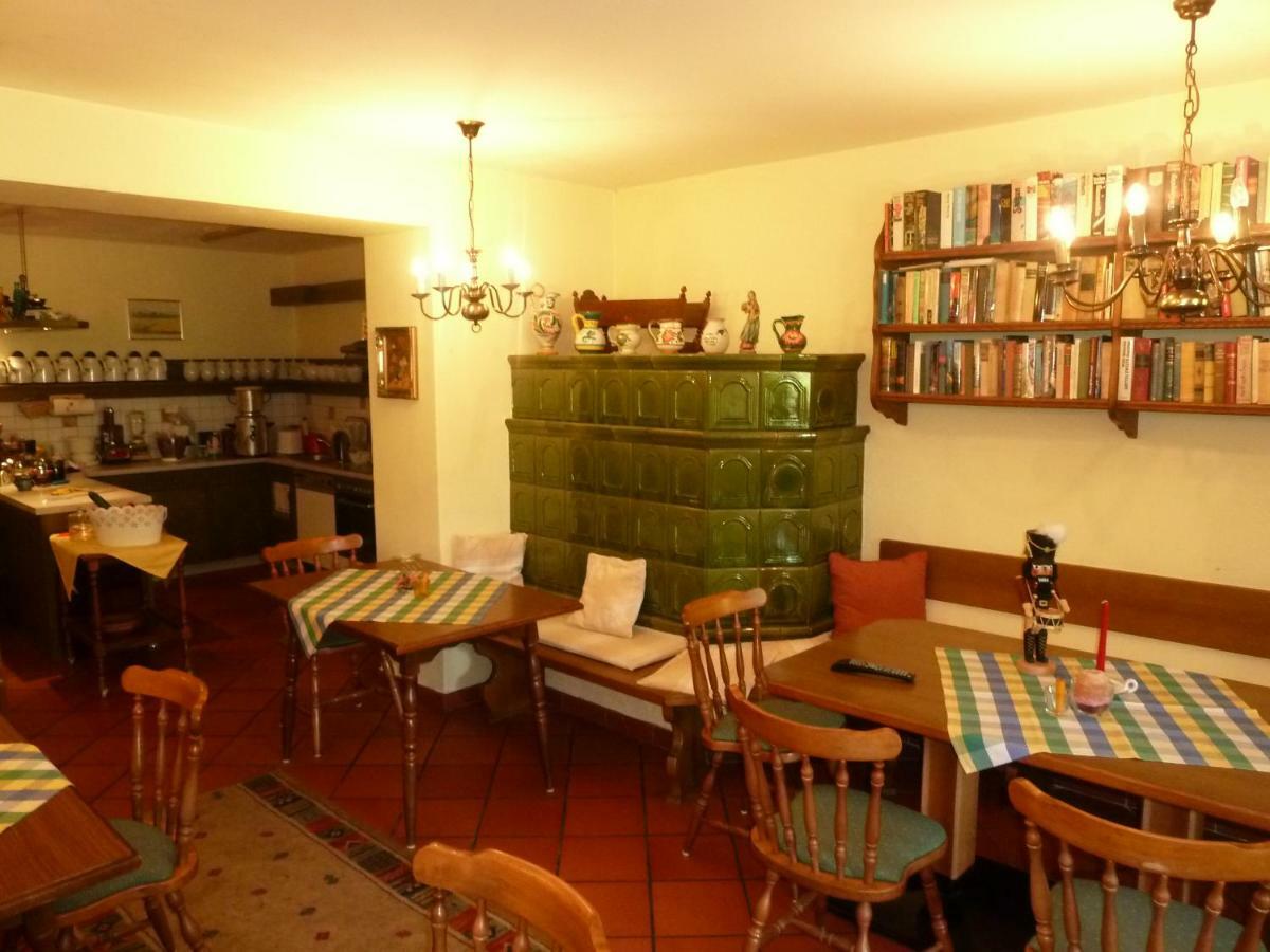 Gaestehaus-Staats Bed & Breakfast Оберфелах Екстериор снимка