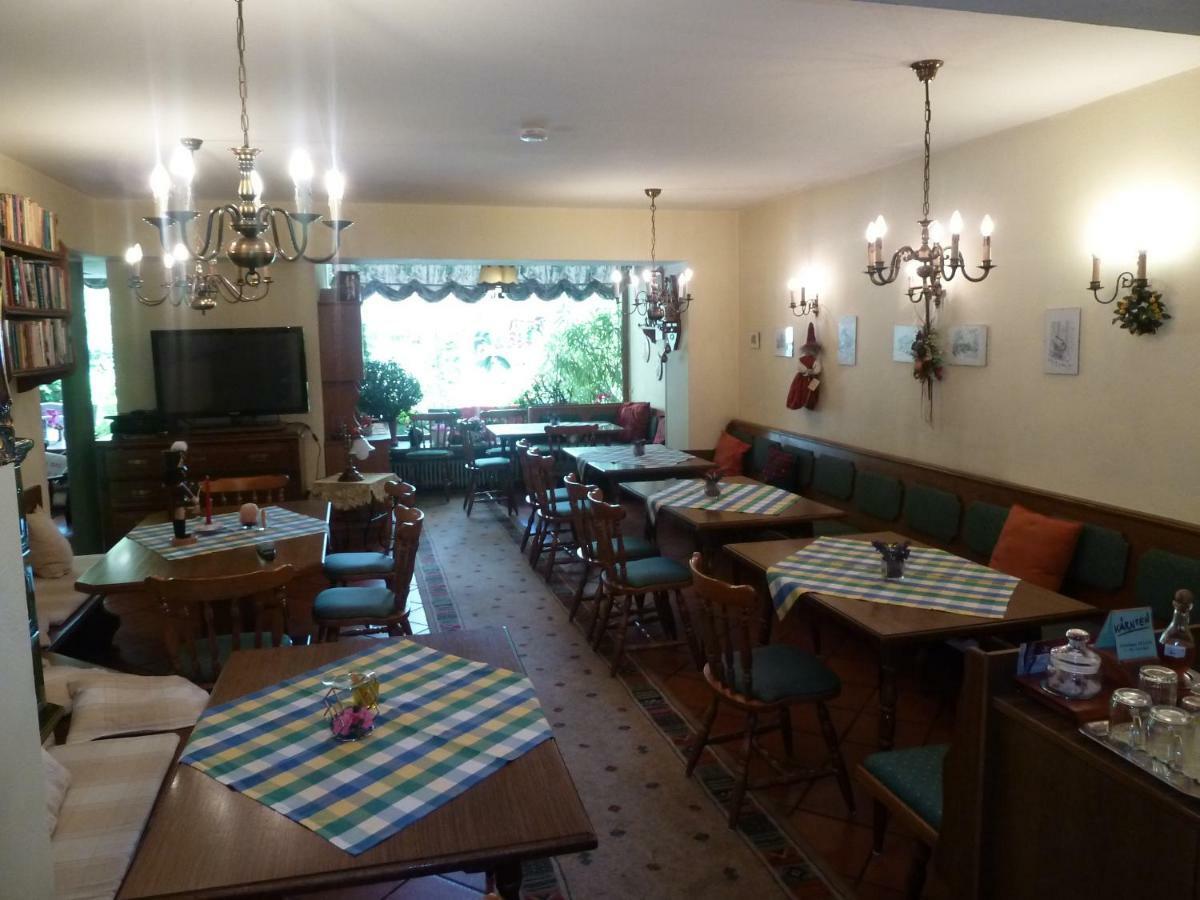Gaestehaus-Staats Bed & Breakfast Оберфелах Екстериор снимка